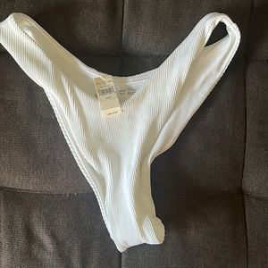 NWT Aerie ribbed bikini bottom medium cream/white